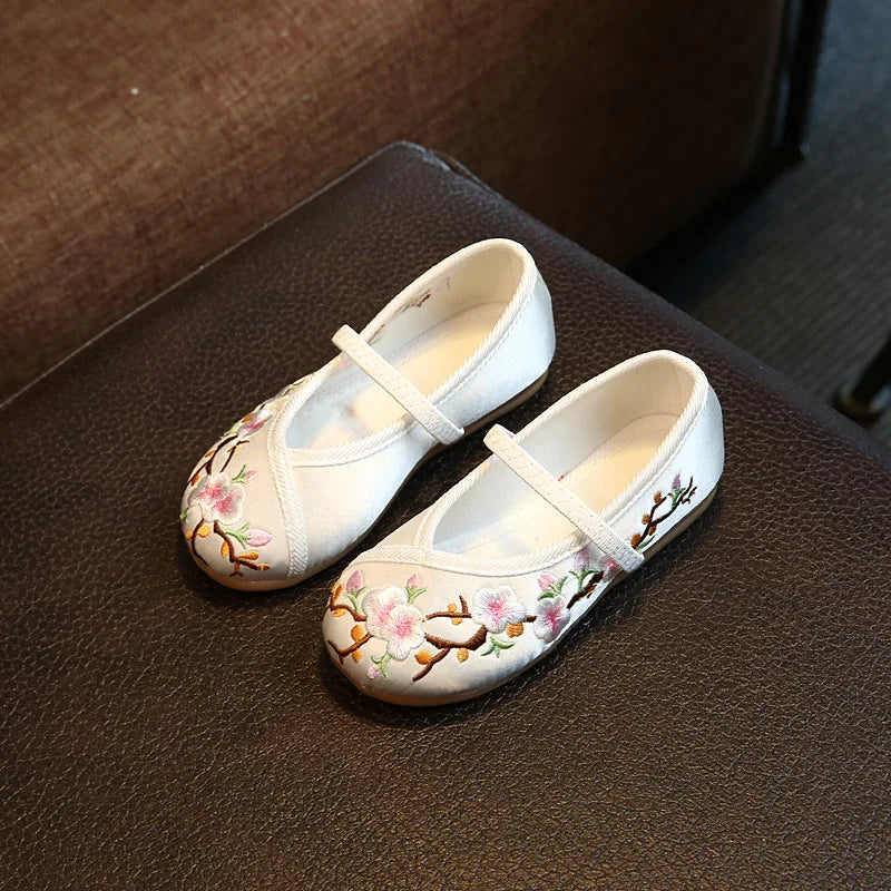 Children Hanfu Flat Shoes Ethnic Chinese Style Girls Embroidered Cloth Shoes Fashion Soft Kids Princess Ancient Dress Up Shoes
